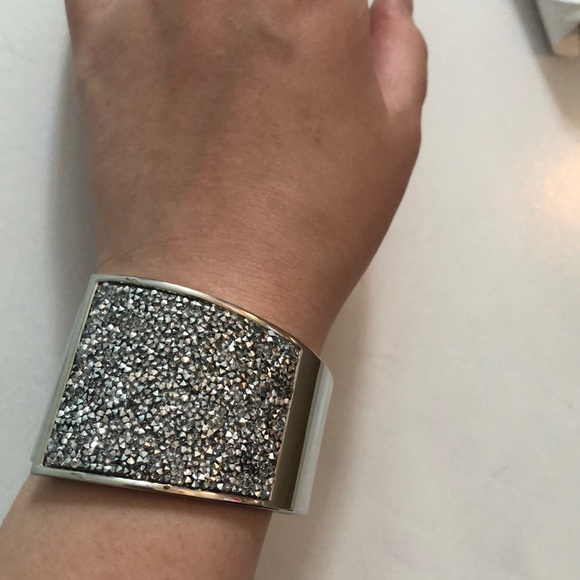 I•N•C Bracelet ! - Picture 3 of 3